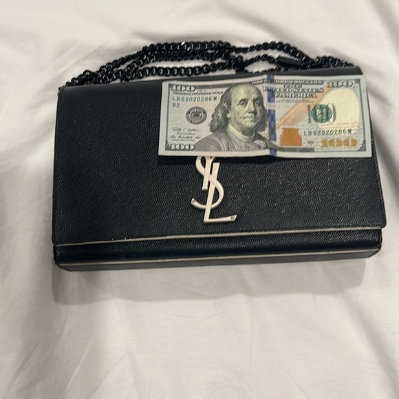 Authentic ysl bag ! Great condition ! - Picture 5 of 7